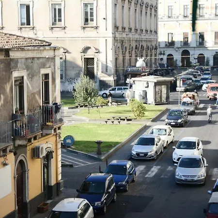 Apartment Il Loft Con Balconcino Catania